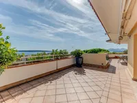 Недвижимость Villa Croix des Gardes: 3