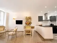 Недвижимость House Suquet Cannes: 2