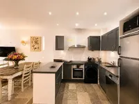 Недвижимость House Suquet Cannes: 4