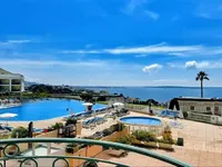 Недвижимость Villa Croix des Gardes: 1