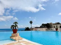 Недвижимость Villa Croix des Gardes: 1