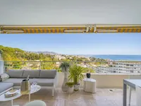 Недвижимость Villa Croix des Gardes: 1