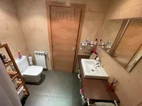 Недвижимость 2-bedroom apartment with 2 auxiliary rooms for sale in Ordino: 9