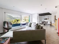 Недвижимость Reformed duplex penthouse with terrace and spectacular views in the center of Escaldes-Engordany: 1