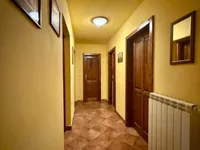 Недвижимость Квартира, 3-комнатная в Локеве: 11