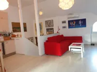 Недвижимость Трёхкомнатная квартира в центре Пирана: 6