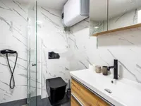 Недвижимость Двухкомнатная квартира Копер: 10