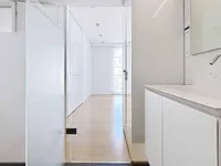 Недвижимость Apartment 4 rooms: 8