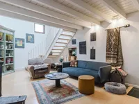 Недвижимость Single house 7 rooms: 1