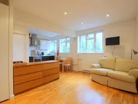 Недвижимость Upper Richmond Road: 5