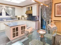 Недвижимость Luxury chalet with sun and views 5 minutes from the center: 12