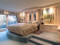 Недвижимость Luxury chalet with sun and views 5 minutes from the center: 13