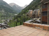 Недвижимость 7-bedroom chalet in Arinsal: 1