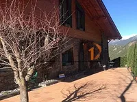 Недвижимость Exclusive villa located in a prime area: 4
