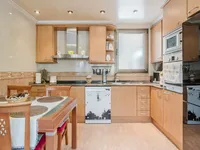 Недвижимость Chalet for sale in Andorra la Vella with 6 bedrooms: 10
