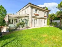 Недвижимость Single house 9 rooms: 1