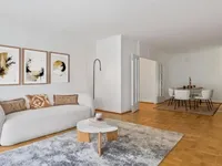 Недвижимость Apartment 4 rooms: 1