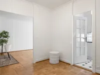 Недвижимость Apartment 4 rooms: 5