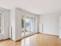 Недвижимость Apartment 3 rooms: 2