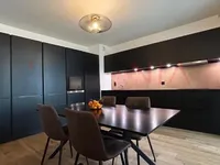 Недвижимость Apartment 4 rooms: 1