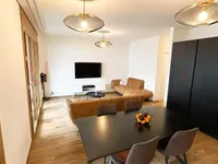 Недвижимость Apartment 4 rooms: 5