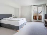 Недвижимость Apartment 7 rooms: 8