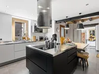 Недвижимость Single house 7 rooms: 6