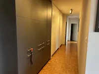 Недвижимость Apartment 5 rooms: 3