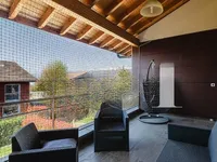 Недвижимость Bifamiliar house 6 rooms: 9