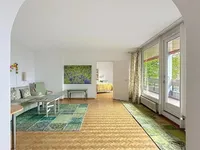 Недвижимость Apartment 4 rooms: 3