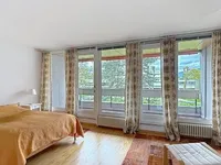 Недвижимость Apartment 4 rooms: 6
