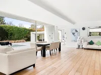 Недвижимость Single house 10 rooms: 2