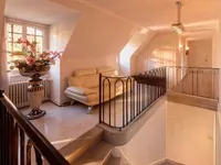 Недвижимость Single house: 8