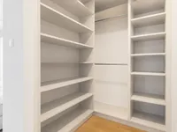 Недвижимость Apartment 5 rooms: 9