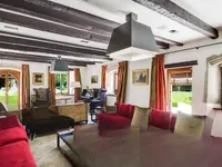 Недвижимость Single house 20 rooms: 4