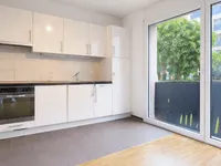 Недвижимость Apartment 4 rooms: 2