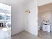Недвижимость Apartment 3 rooms: 9