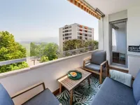 Недвижимость Apartment 5 rooms: 2