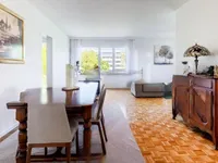 Недвижимость Apartment 5 rooms: 4