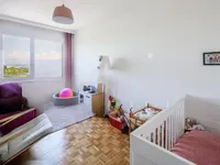 Недвижимость Apartment 5 rooms: 8