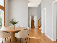 Недвижимость Single house 8 rooms: 6
