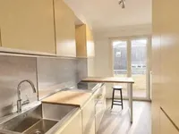Недвижимость Apartment 4 rooms: 3