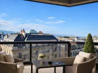 Недвижимость Apartment 5 rooms: 1