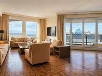 Недвижимость Apartment 5 rooms: 2