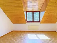 Недвижимость Apartment 4 rooms: 8