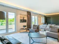 Недвижимость Attic flat 8 rooms: 3
