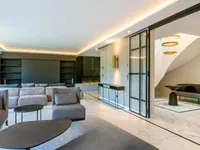 Недвижимость Attic flat 8 rooms: 4