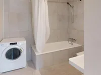 Недвижимость Apartment 4 rooms: 6