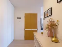 Недвижимость Apartment 4 rooms: 3