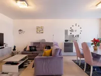 Недвижимость Apartment 4 rooms: 4